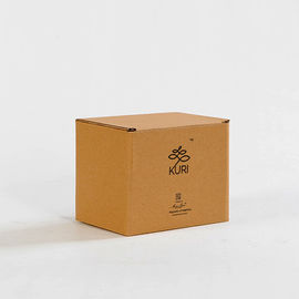 出荷/移動段ボール紙はハンドメイドの化粧品のギフトの包装を囲みます